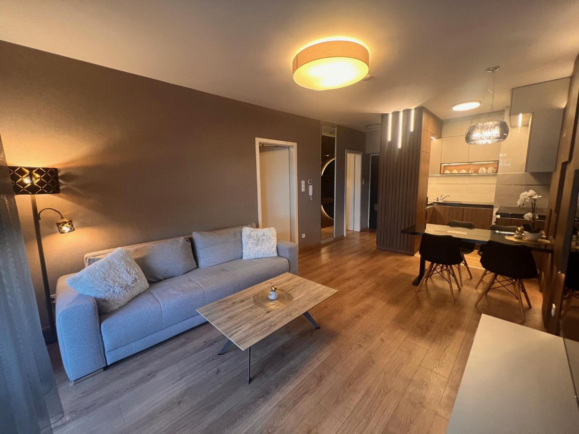 Karzo Lk 203 Apartamento